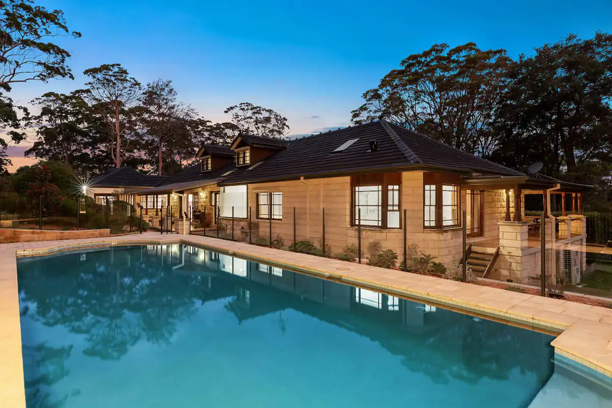 casa-queenie-luxury-estate-picketts-way-coast-hosting-luxury-holiday-commodation-central-coast